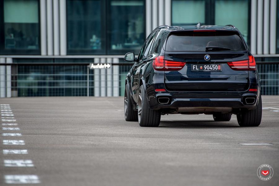  BMW X5 on Vossen Wheels (VPS-302) 2016 года  (фото 25 из 27)